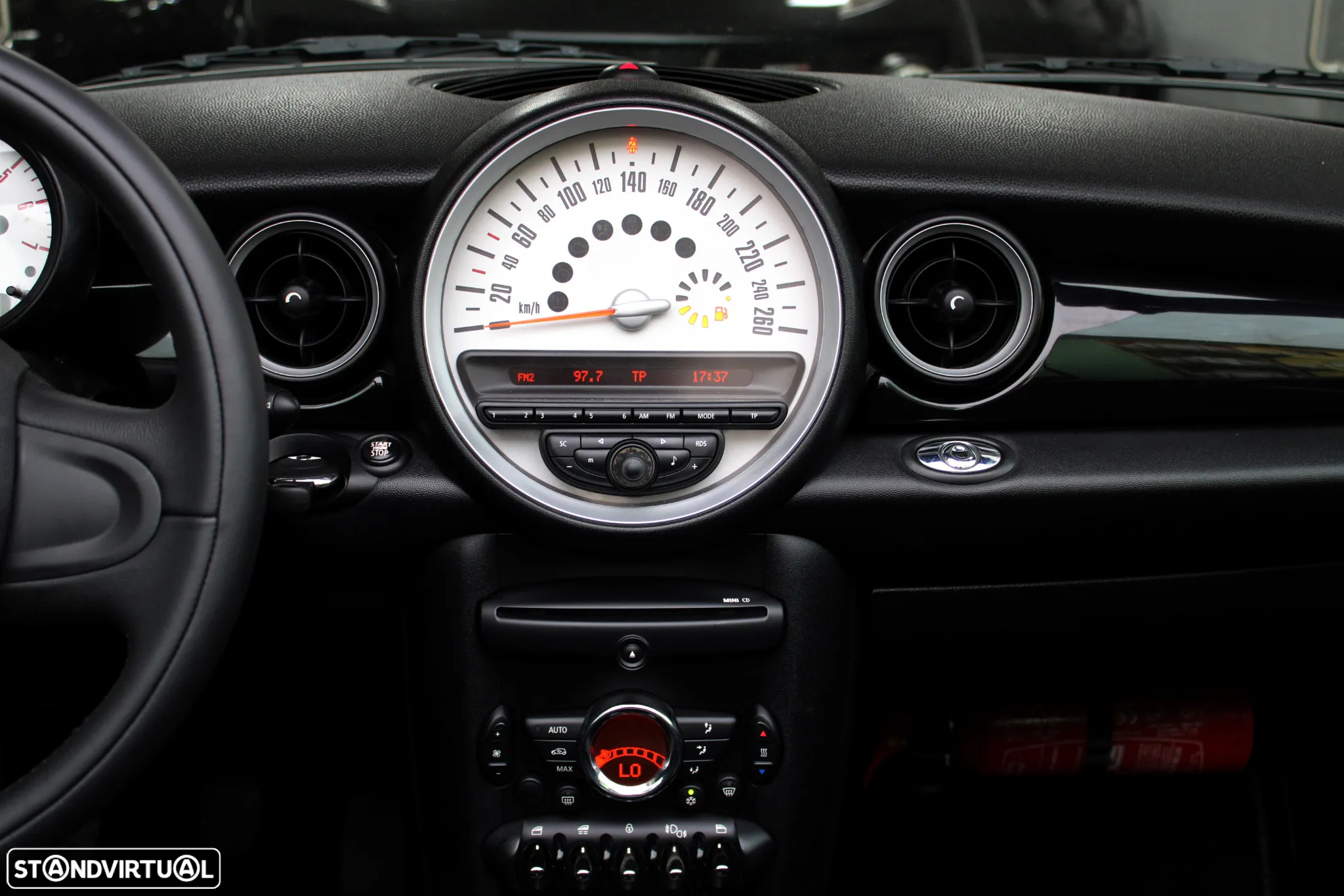 MINI Cabrio Cooper D - 18