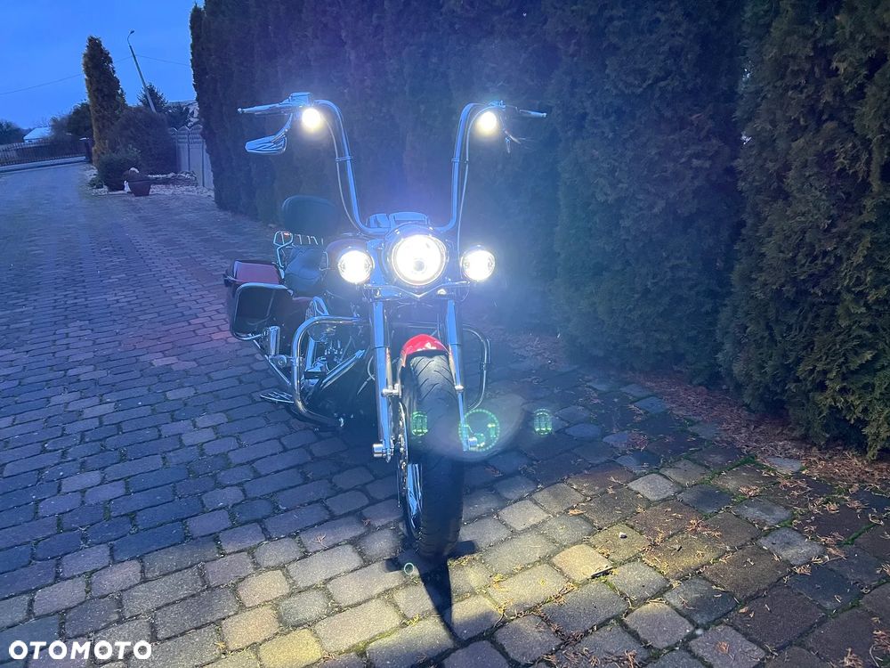 Harley-Davidson Touring Road King - 10