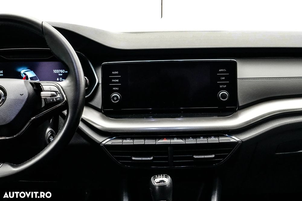 Skoda Octavia 2.0 TDI Style - 18