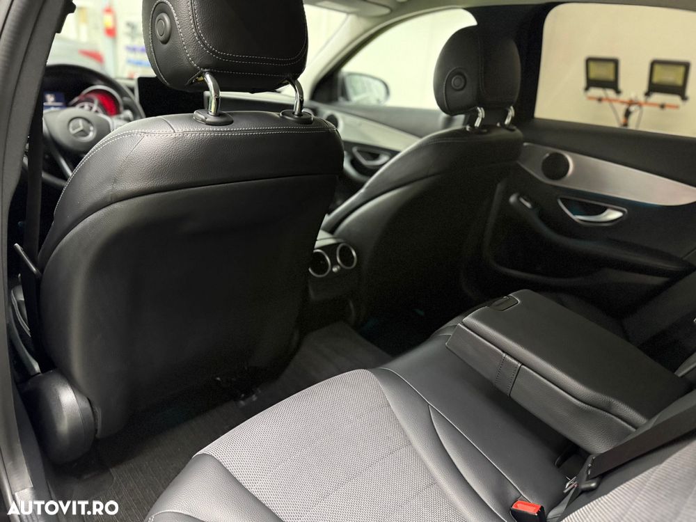 Mercedes-Benz C 220 d 4MATIC 9G-TRONIC - 9