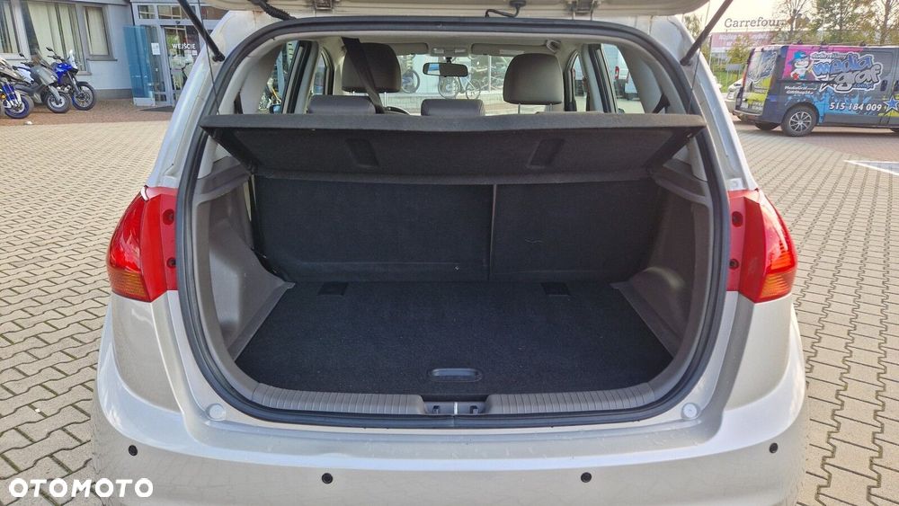 Kia Venga 1.4 M - 12