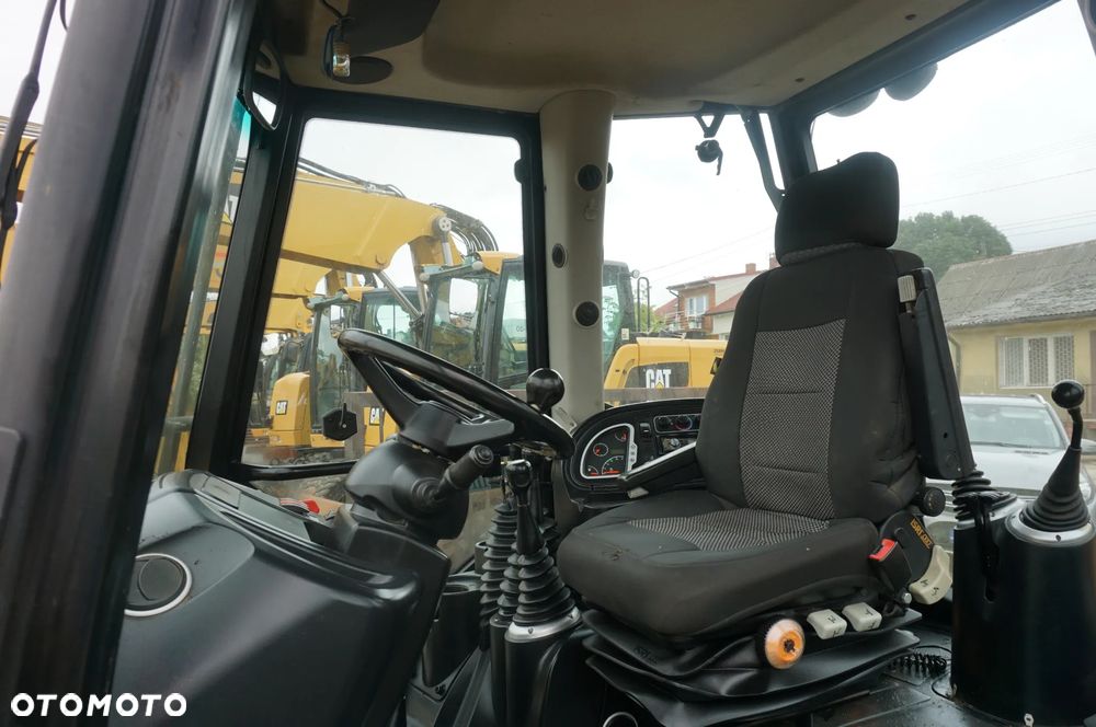 JCB 3 CX - 8