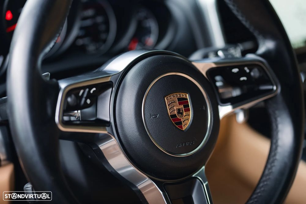 Porsche Cayenne - 18