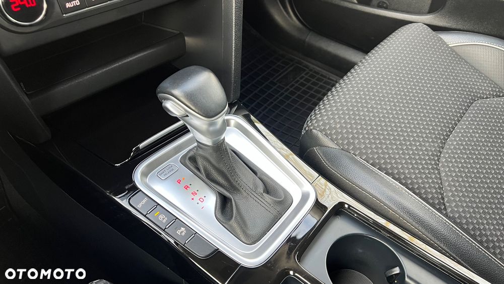 Kia XCeed 1.4 T-GDI L DCT - 6