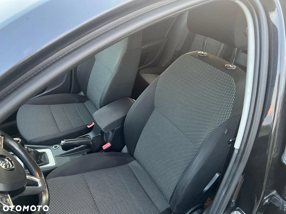 Skoda Octavia 1.6 TDI Classic - 8