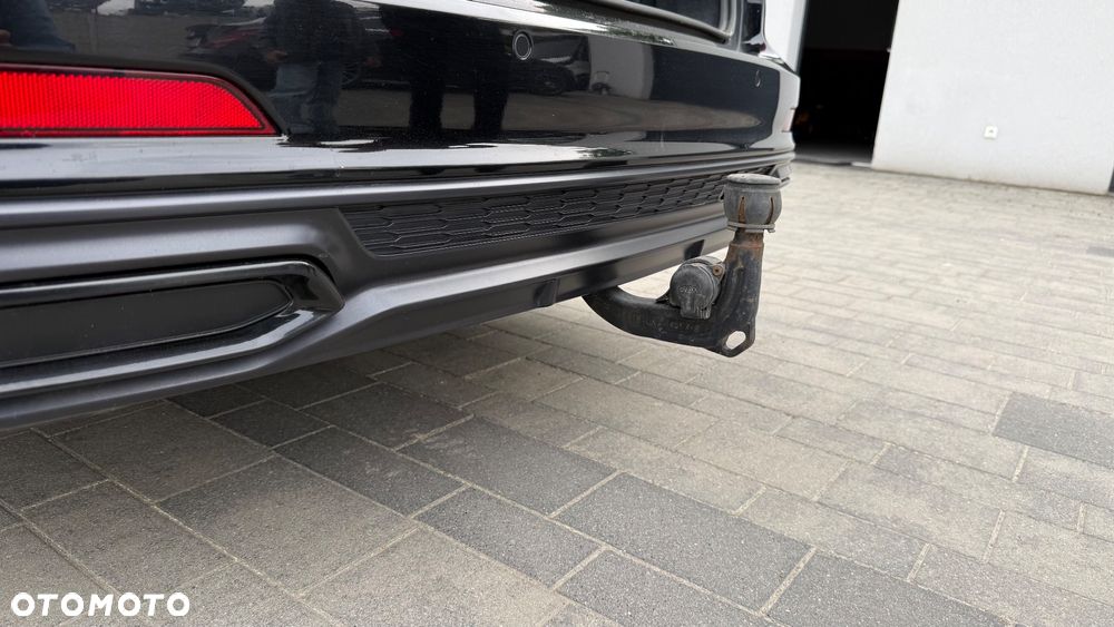 Audi A6 Avant 40 TDI quattro S tronic S line - 26