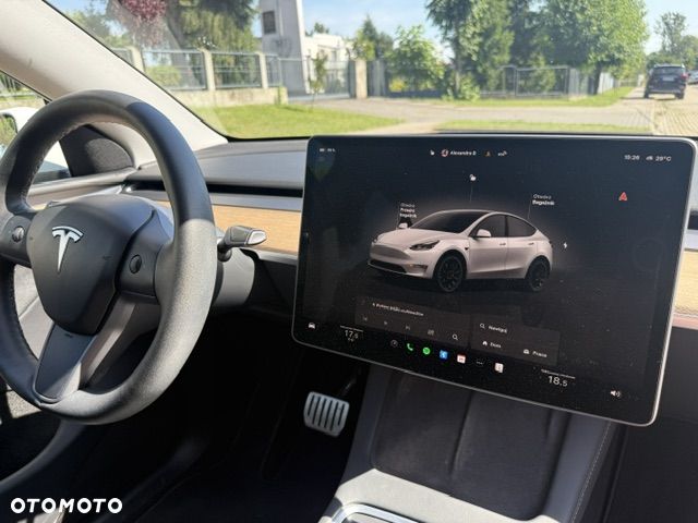 Tesla Model Y Performance AWD - 20