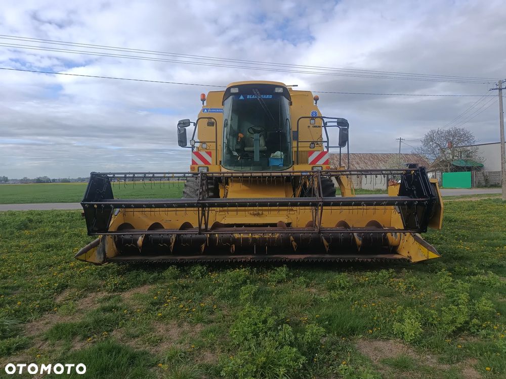 New Holland TX 65 Plus - 36