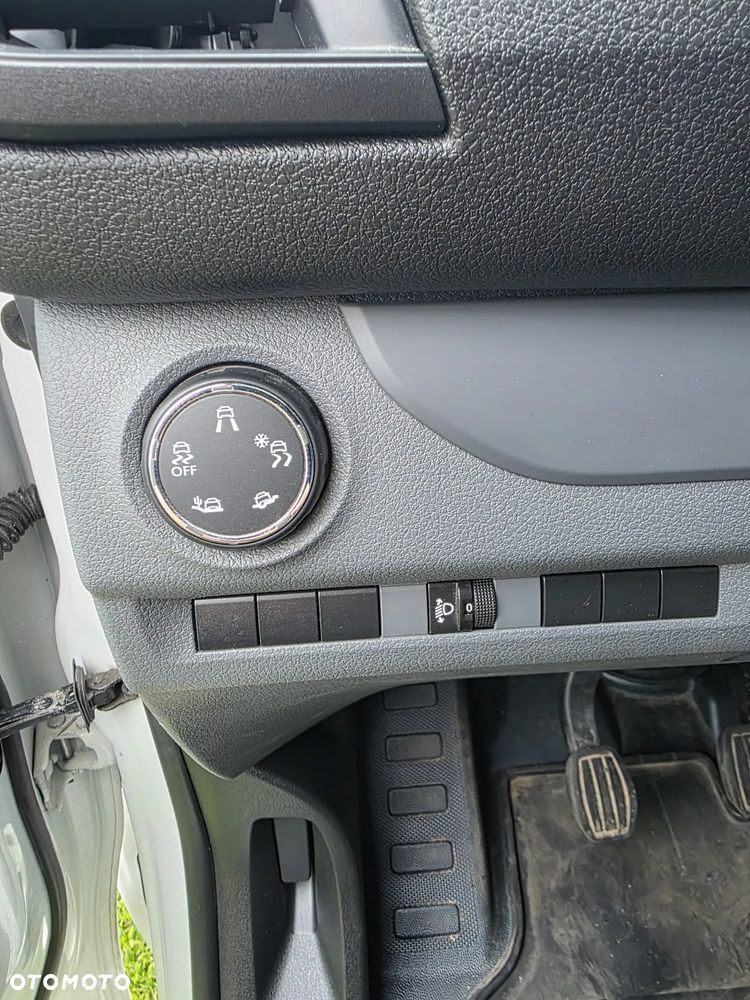 Citroën Jumpy - 12
