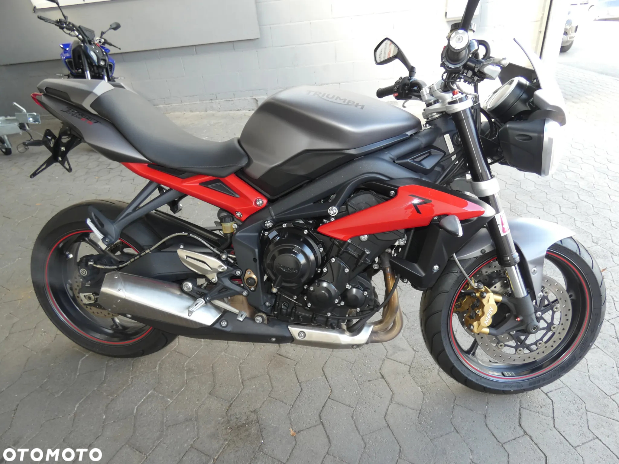 Triumph Street Triple - 6