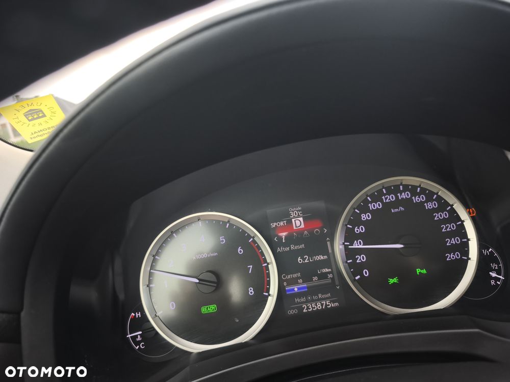 Lexus IS Sport Line - 40