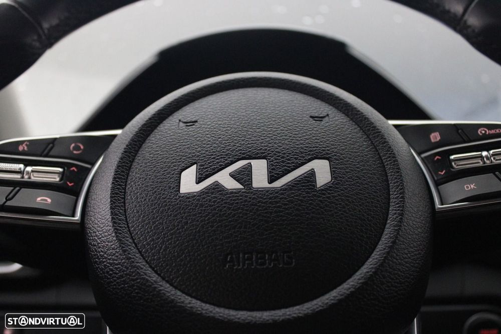 Kia XCeed 1.6 GDi PHEV Drive — fotografia 11