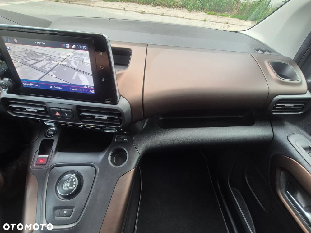 Peugeot Rifter PureTech 130 L1 EAT8 GT - 25