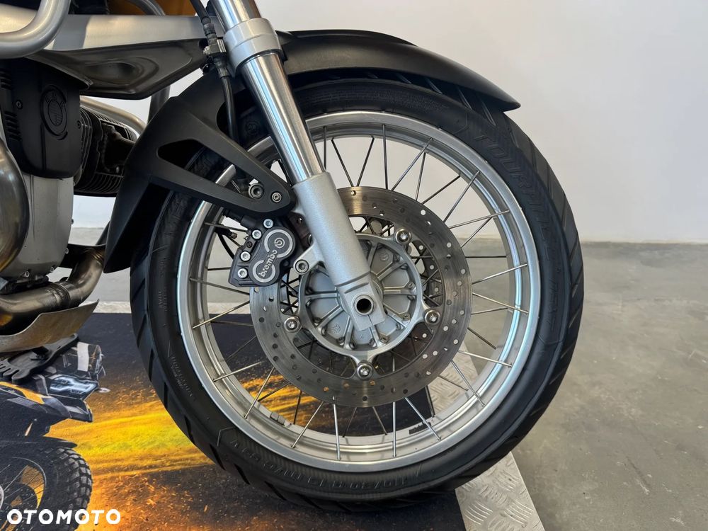 BMW R - 8