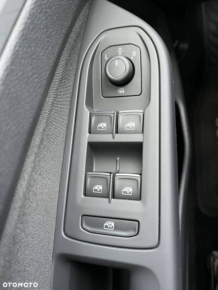 Volkswagen Golf Variant - 19