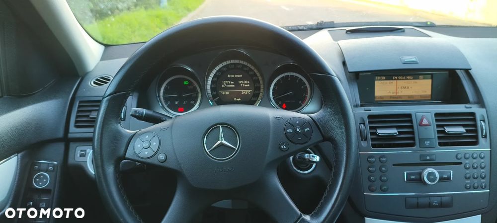 Mercedes-Benz Klasa C 180 Kompressor Avantgarde - 21