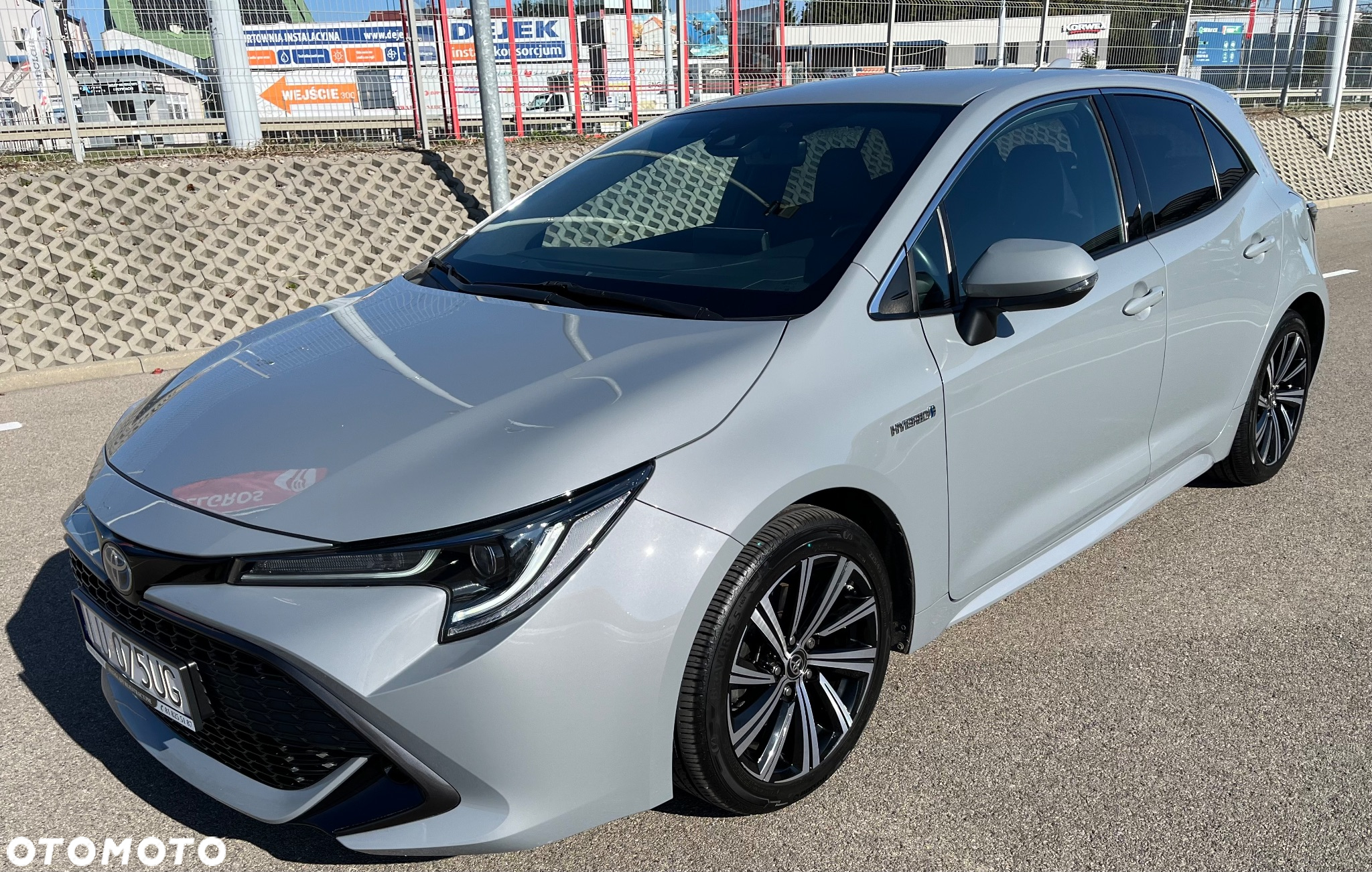 Toyota Corolla 2.0 Hybrid Comfort - 14
