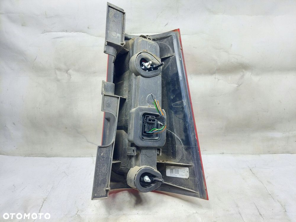 Lampa Lewa Tył 8200413996 Dacia Logan Mcv - 4