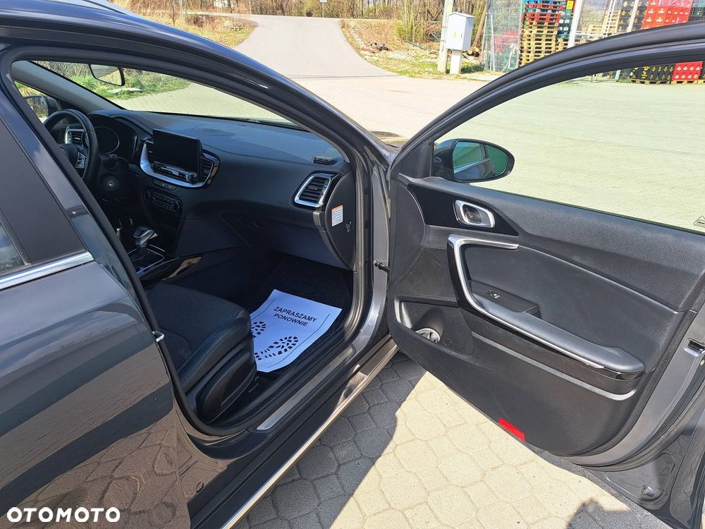 Kia XCeed 1.6 CRDi mHEV Prestige Line DCT - 10