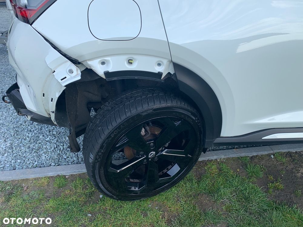 Nissan Juke 1.6 4AMT Premiere Edition - 23