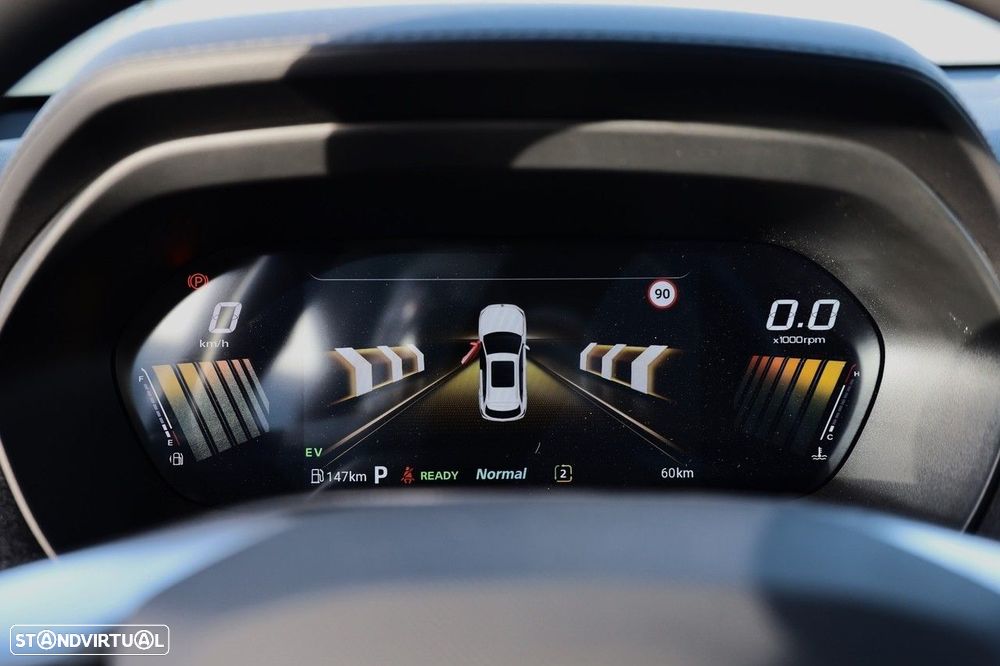 MG ZS 1.5 Hybrid+ Standard - 23