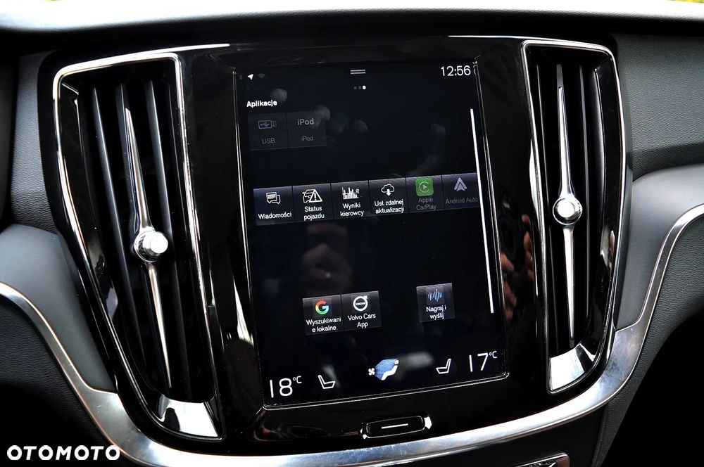 Volvo V60 D3 Momentum Pro - 26