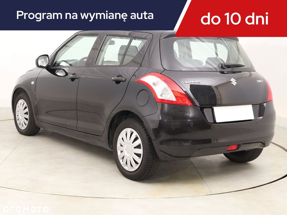 Suzuki Swift - 6