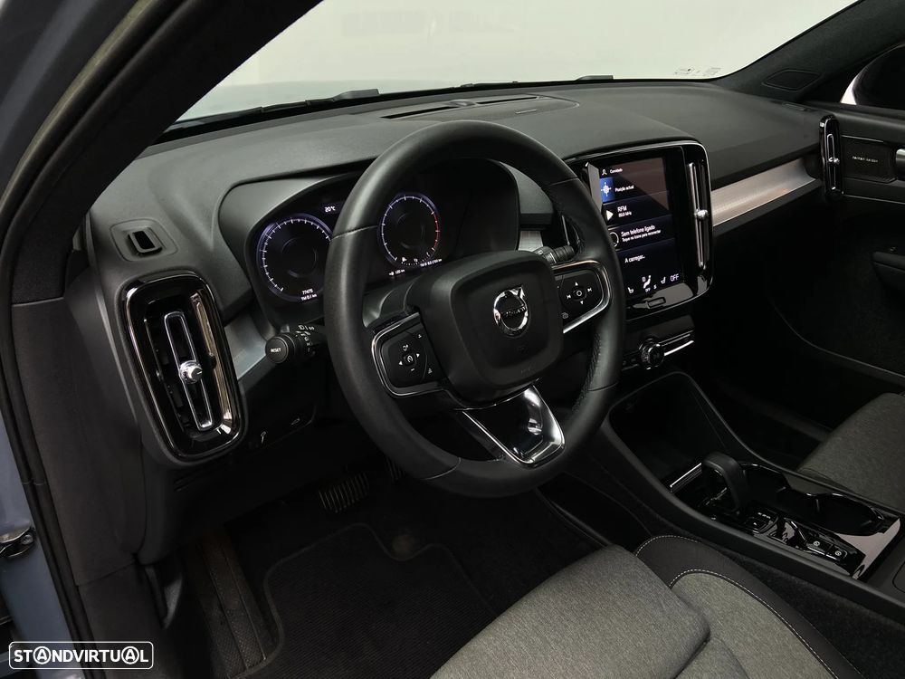 Volvo XC 40 1.5 T2 Plus Dark Auto - 8