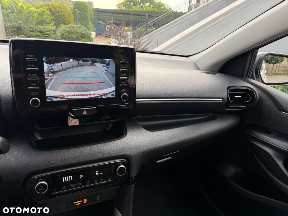 Toyota Yaris Hybrid 1.5 Comfort - 22