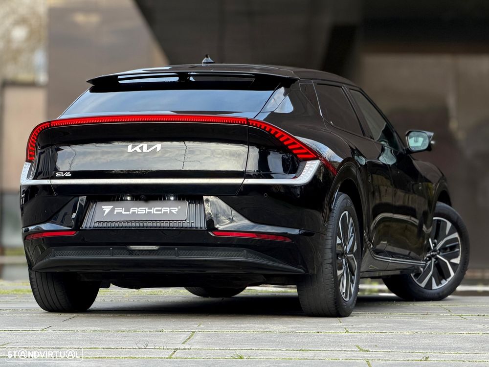 Kia EV6 84-kWh Earth - 13