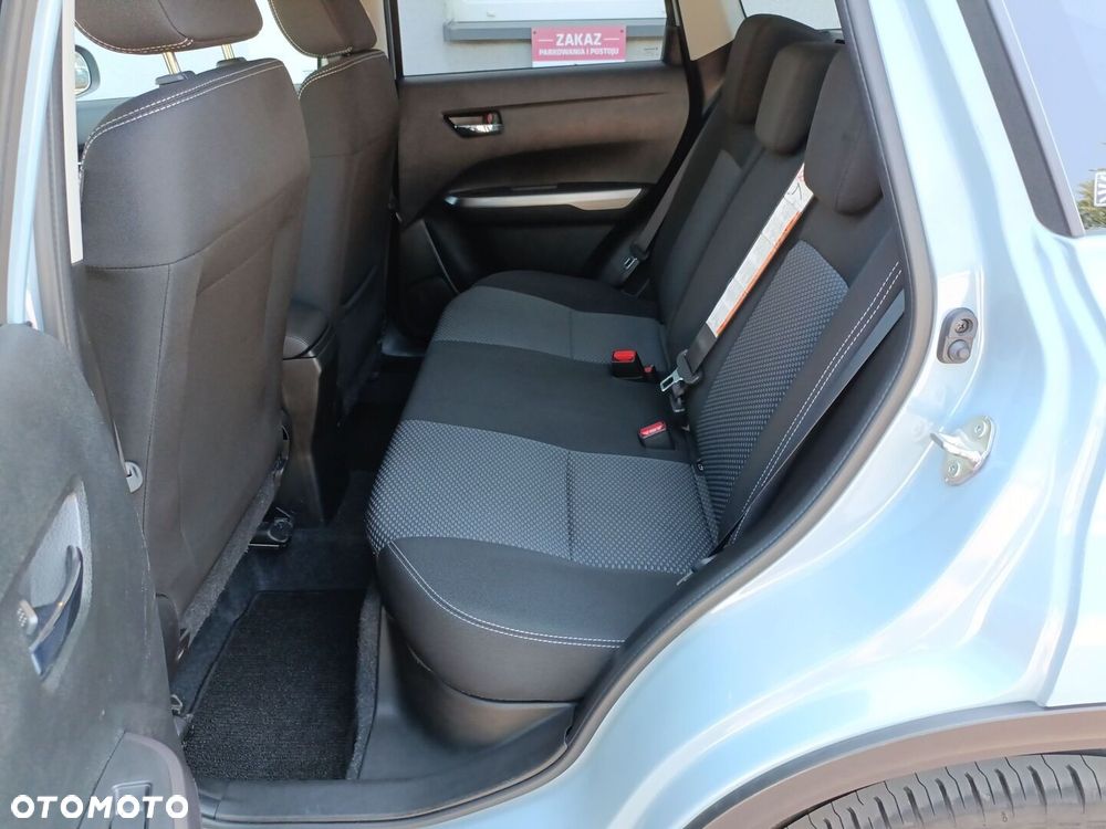 Suzuki Vitara - 11