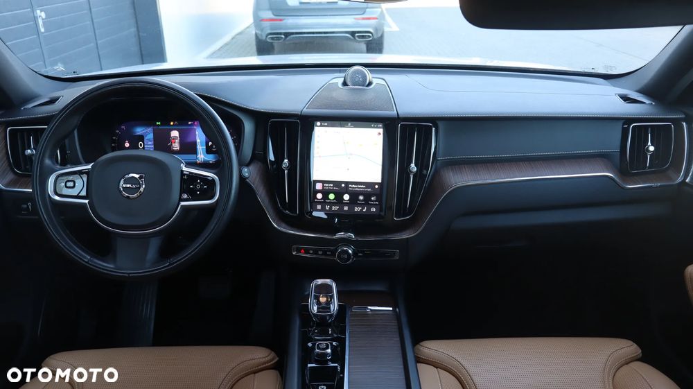 Volvo XC 60 B5 D AWD Inscription - 10