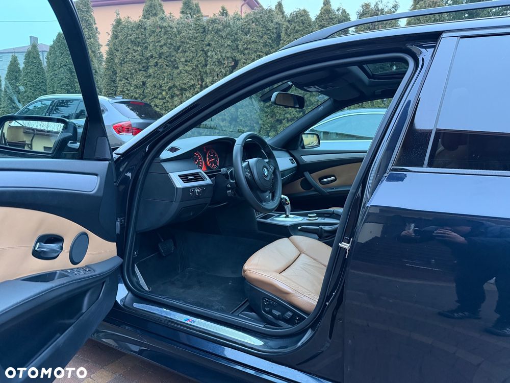 BMW Seria 5 530d Edition Sport - 23