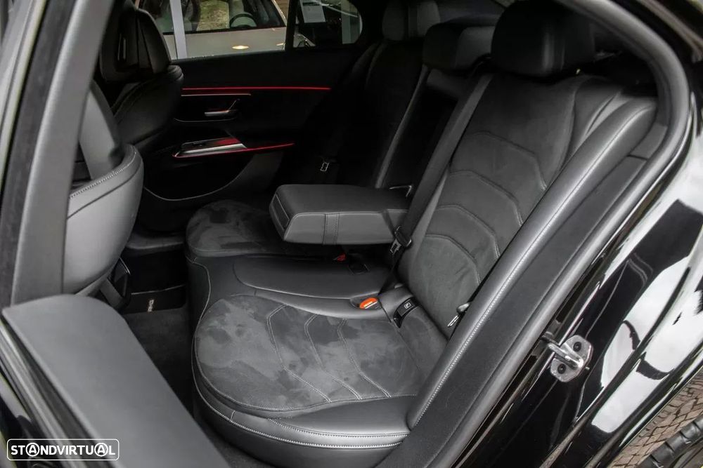 Mercedes-Benz E 220 d AMG Line - 31