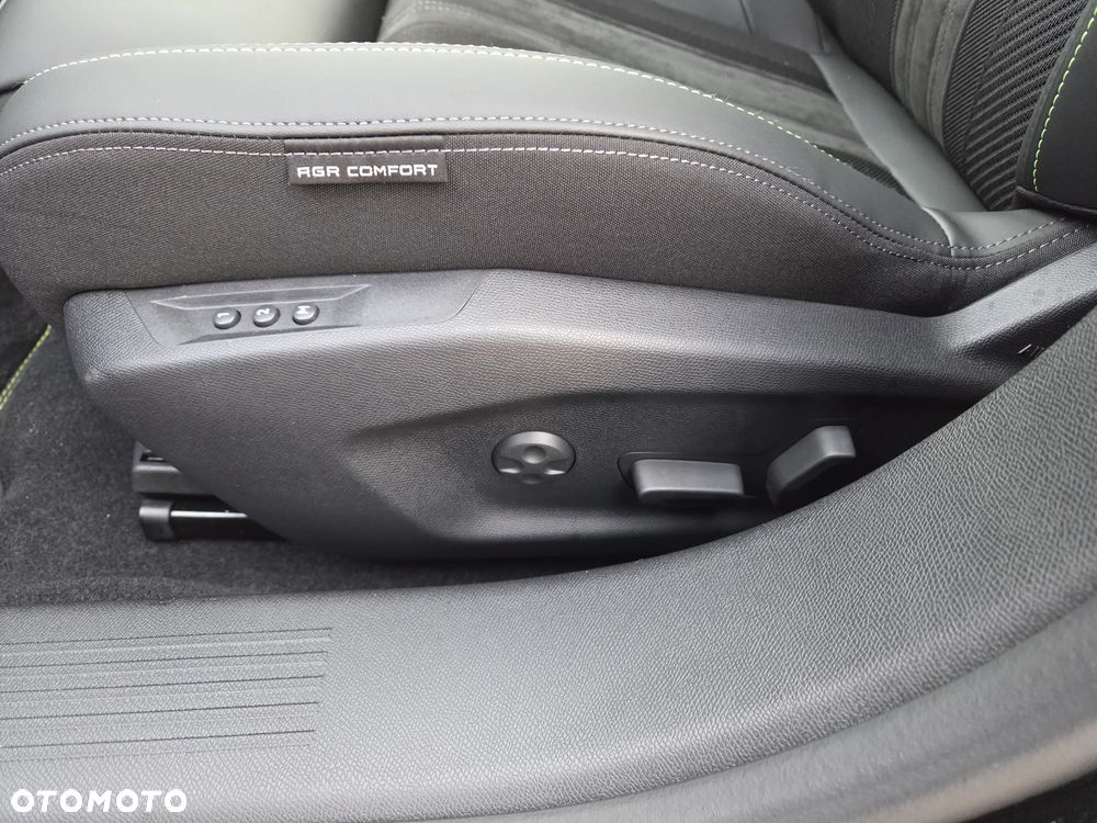 Peugeot 408 1.2 PureTech mHEV GT Exclusive S&S e-DSC6 - 17