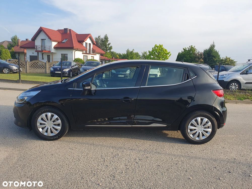 Renault Clio 1.2 16V Life - 8