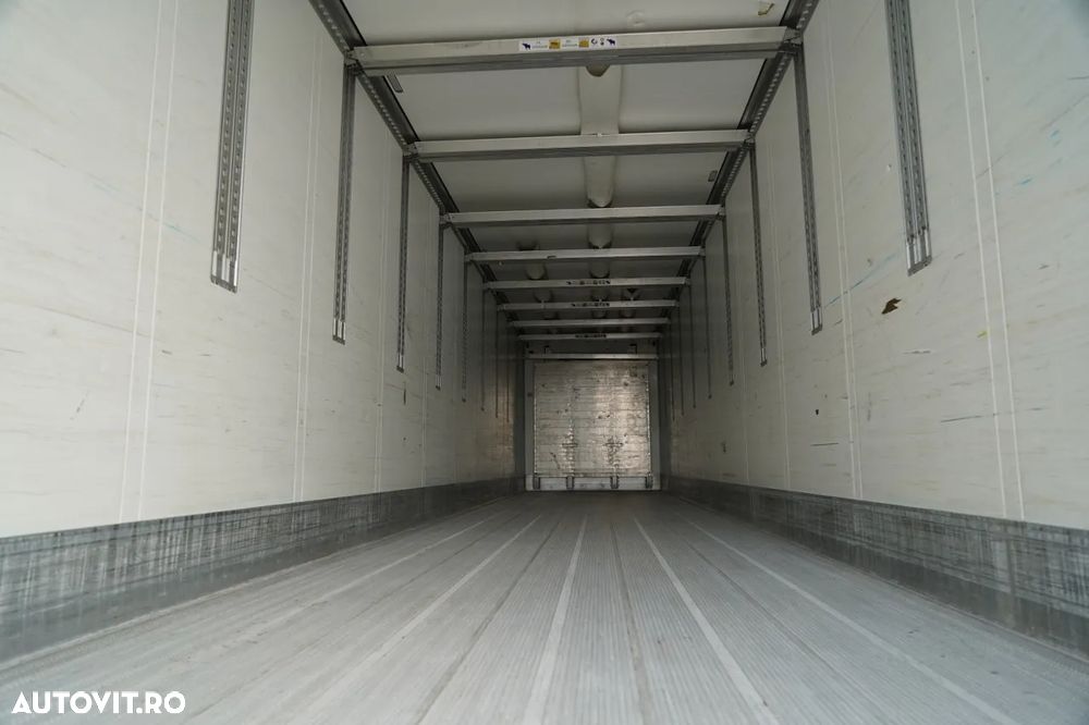 Schmitz Cargobull REFRIGERATED / CARRIER VECTOR 1550 / DOUBLE STOCK / 2 LIFTING AXLES / SAF - 15