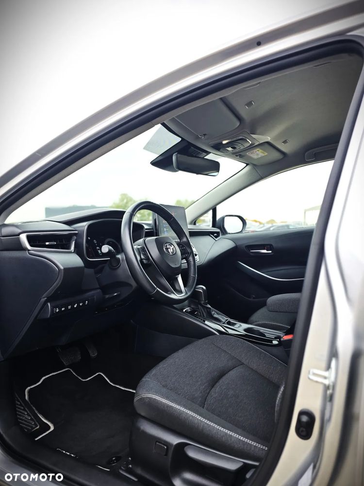 Toyota Corolla 1.8 Hybrid Comfort - 15