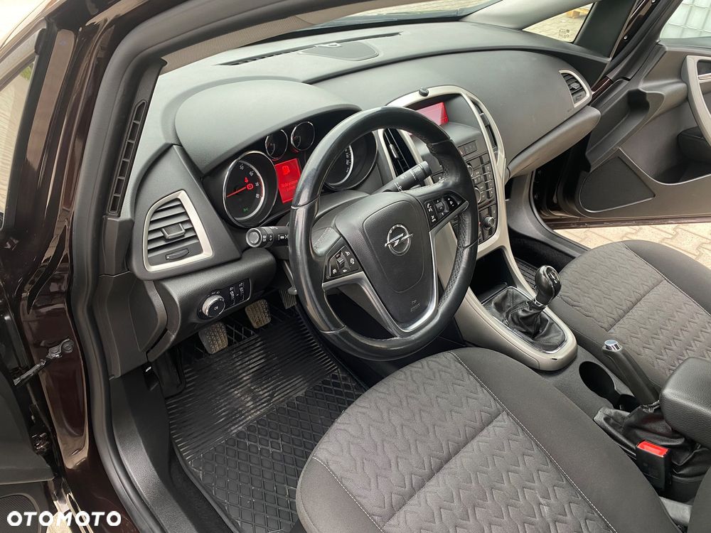 Opel Astra 1.4 T Active - 11