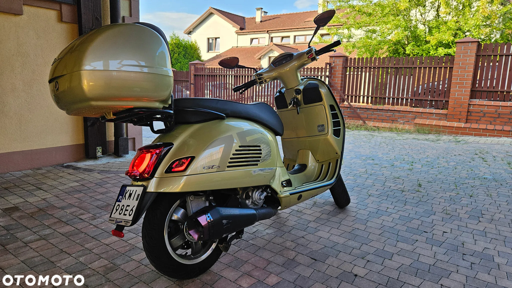 Piaggio Vespa - 22