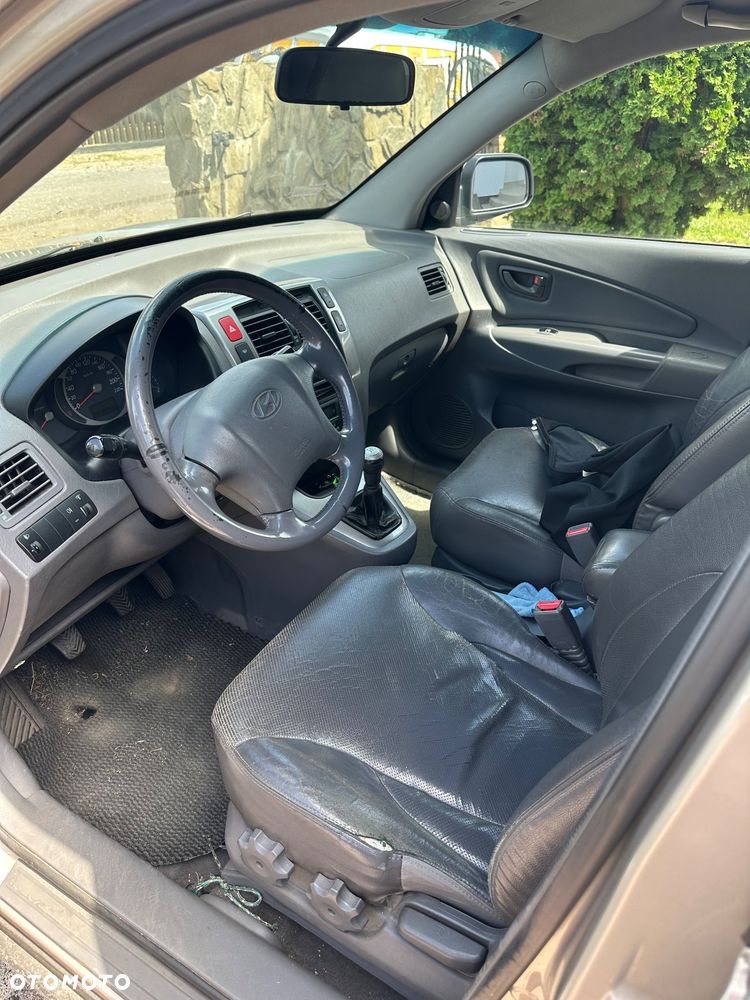 Hyundai Tucson 2.0 CRDi Active - 7