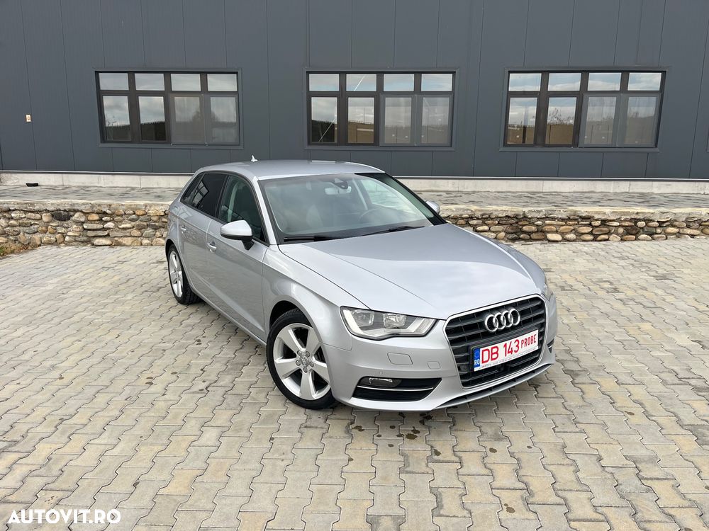 Audi A3 1.6 TDI Sportback S tronic sport - 1