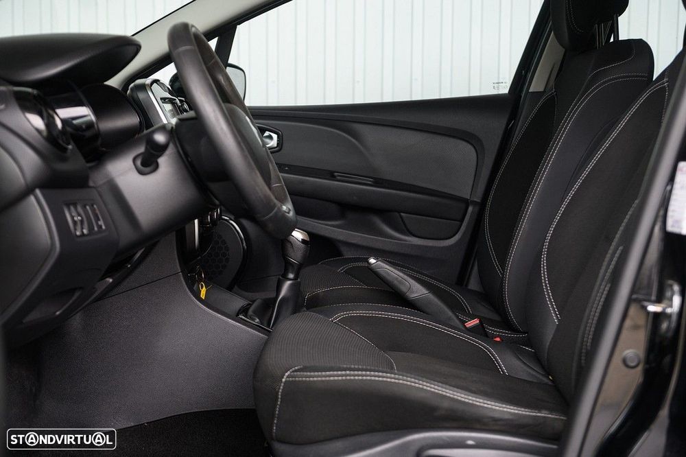 Renault Clio 1.5 dCi Zen - 23