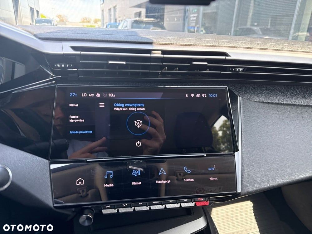 Peugeot 408 1.2 PureTech Allure Pack S&S EAT8 - 25