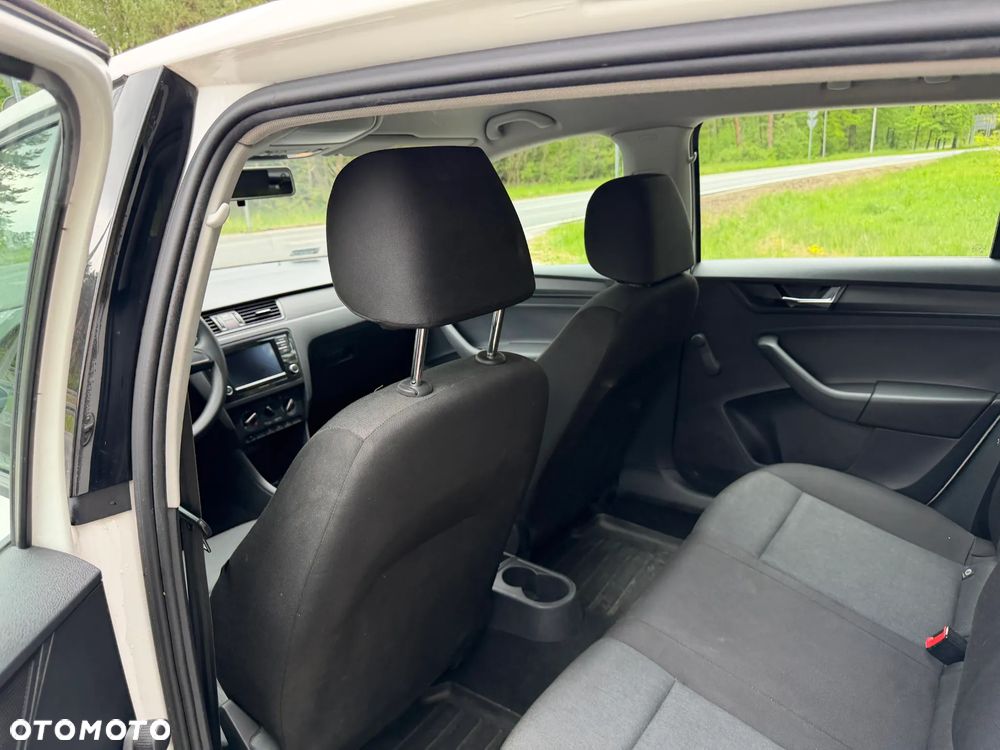 Skoda RAPID 1.0 TSI Ambition - 10