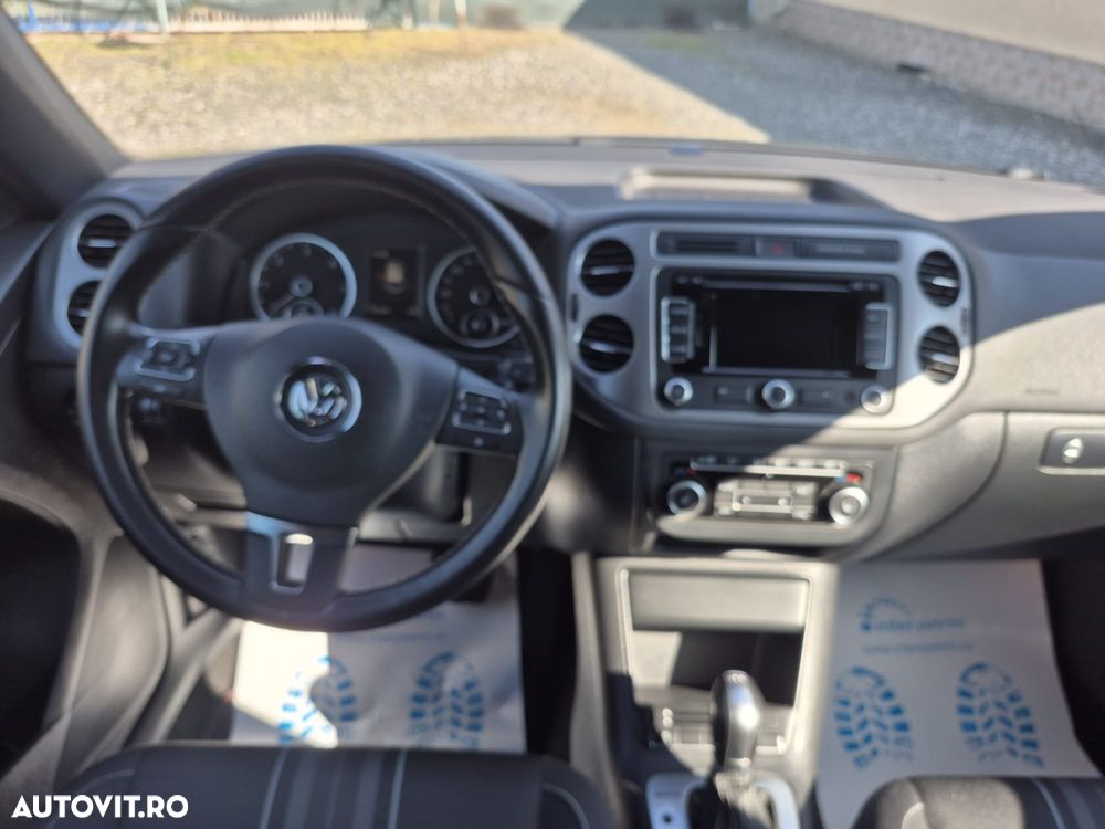 Volkswagen Tiguan 2.0 TDI 4Motion DSG Sport & Style - 6