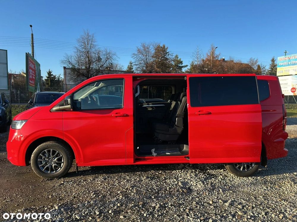 Volkswagen Caravelle - 10