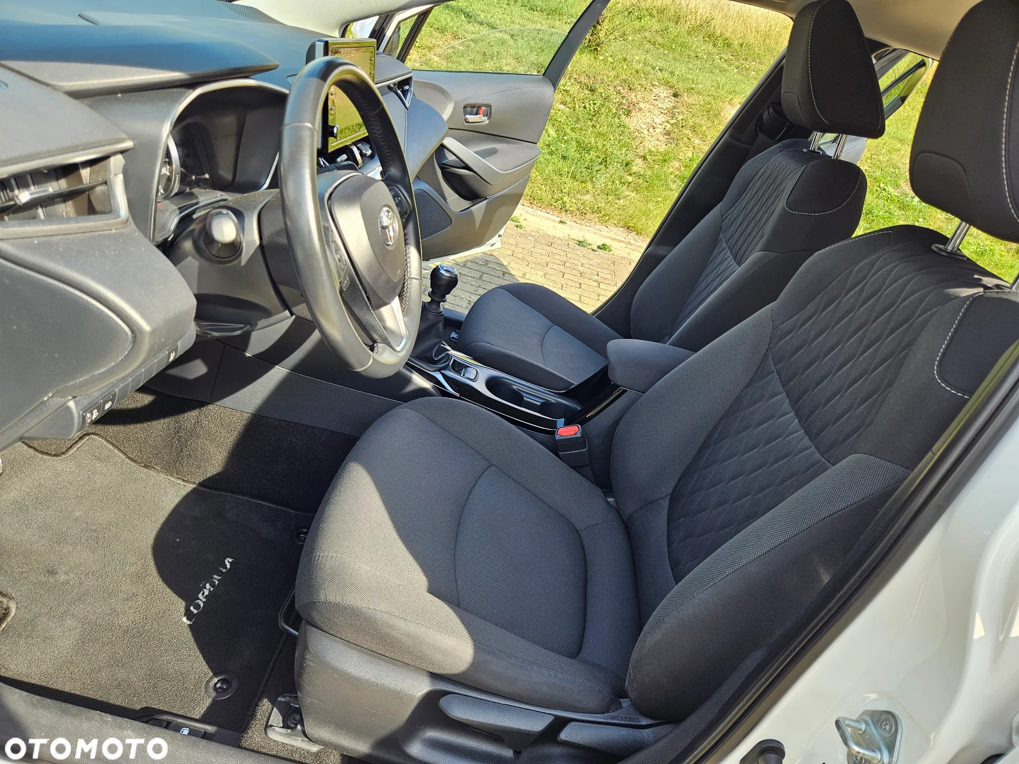 Toyota Corolla 1.6 Comfort - 14