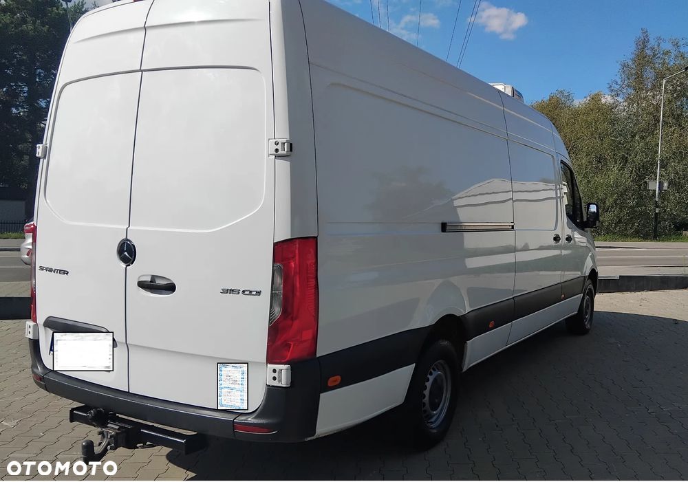 Mercedes-Benz SPRINTER - 6