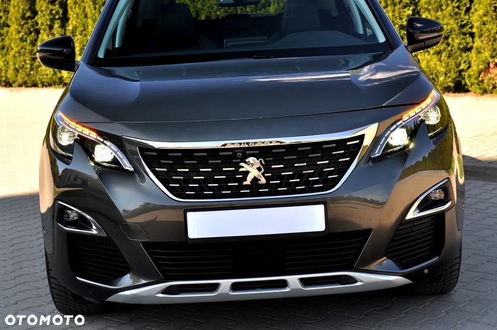 Peugeot 3008 1.2 PureTech Allure S&S EAT8 - 7